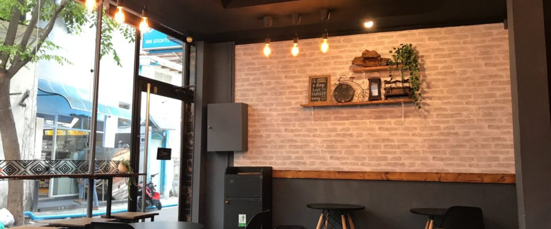 toronto restaurant construction franchise build canada