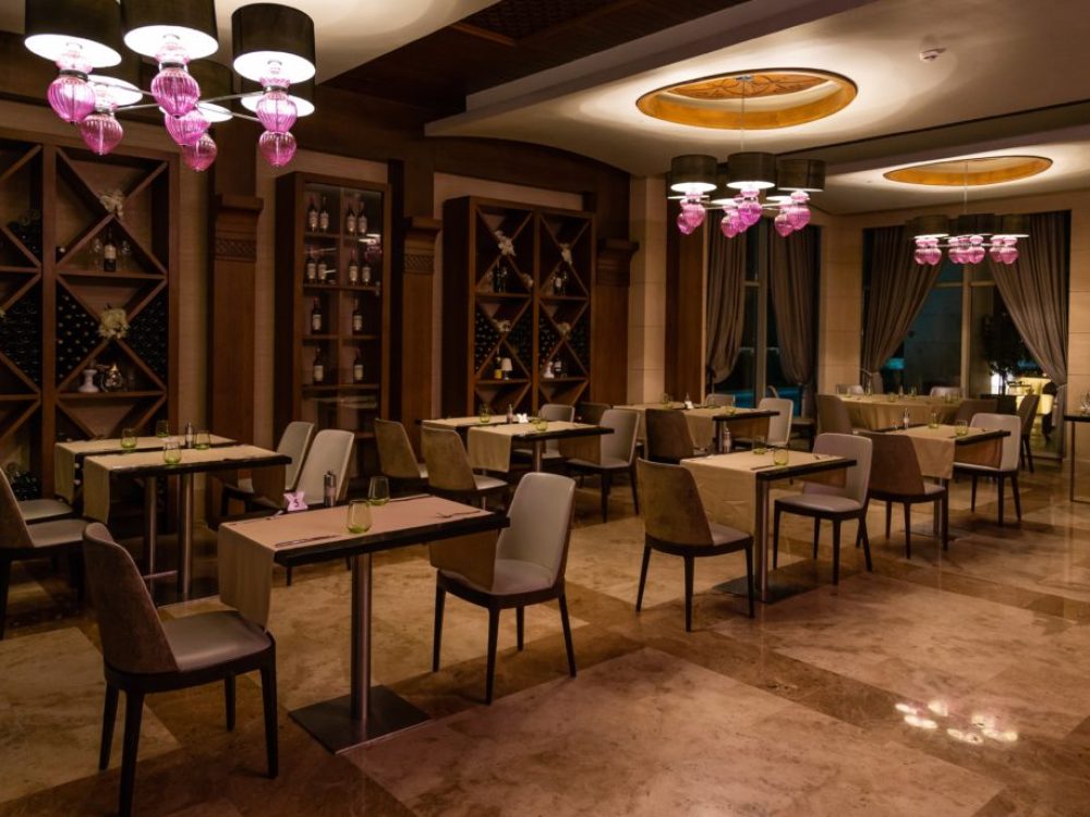 GTA restaurant fitup new commercial flooring toronto