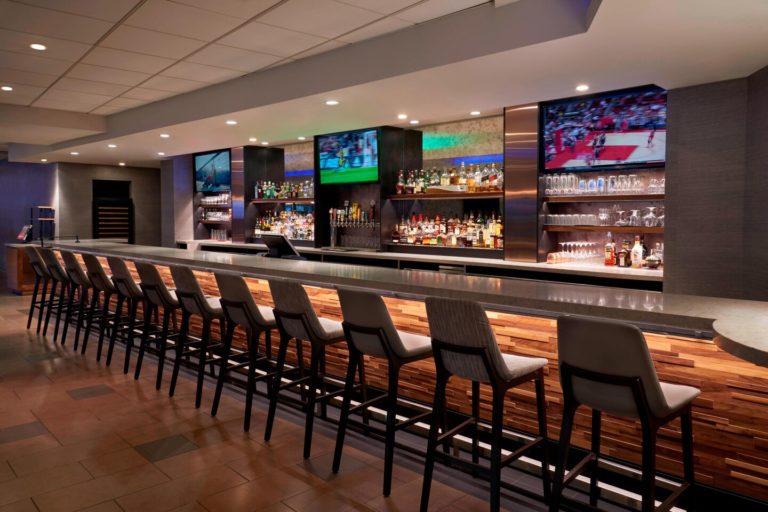 toronto commercial construction companies