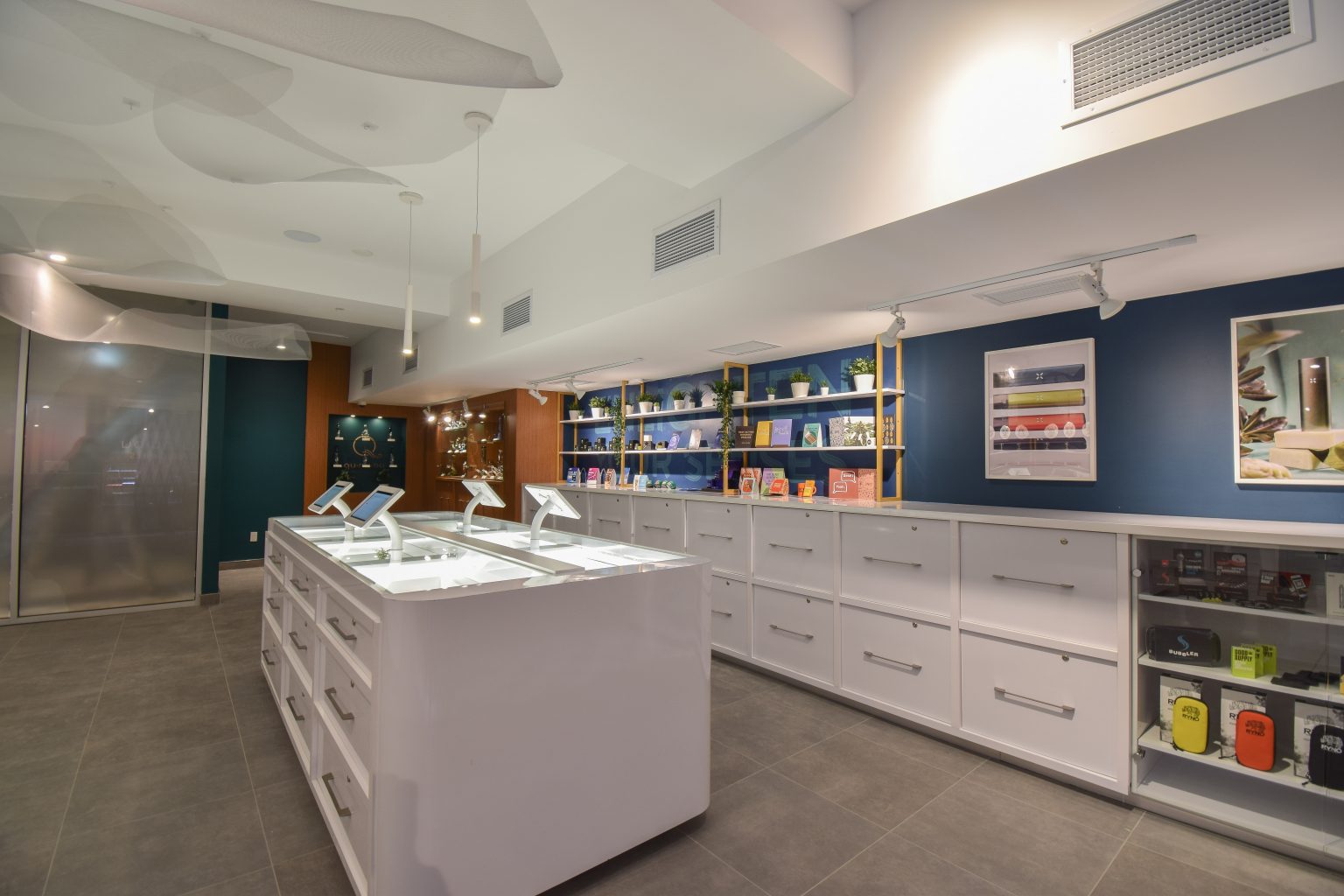 Qunubu Cannabis - Toronto Retail Construction Project