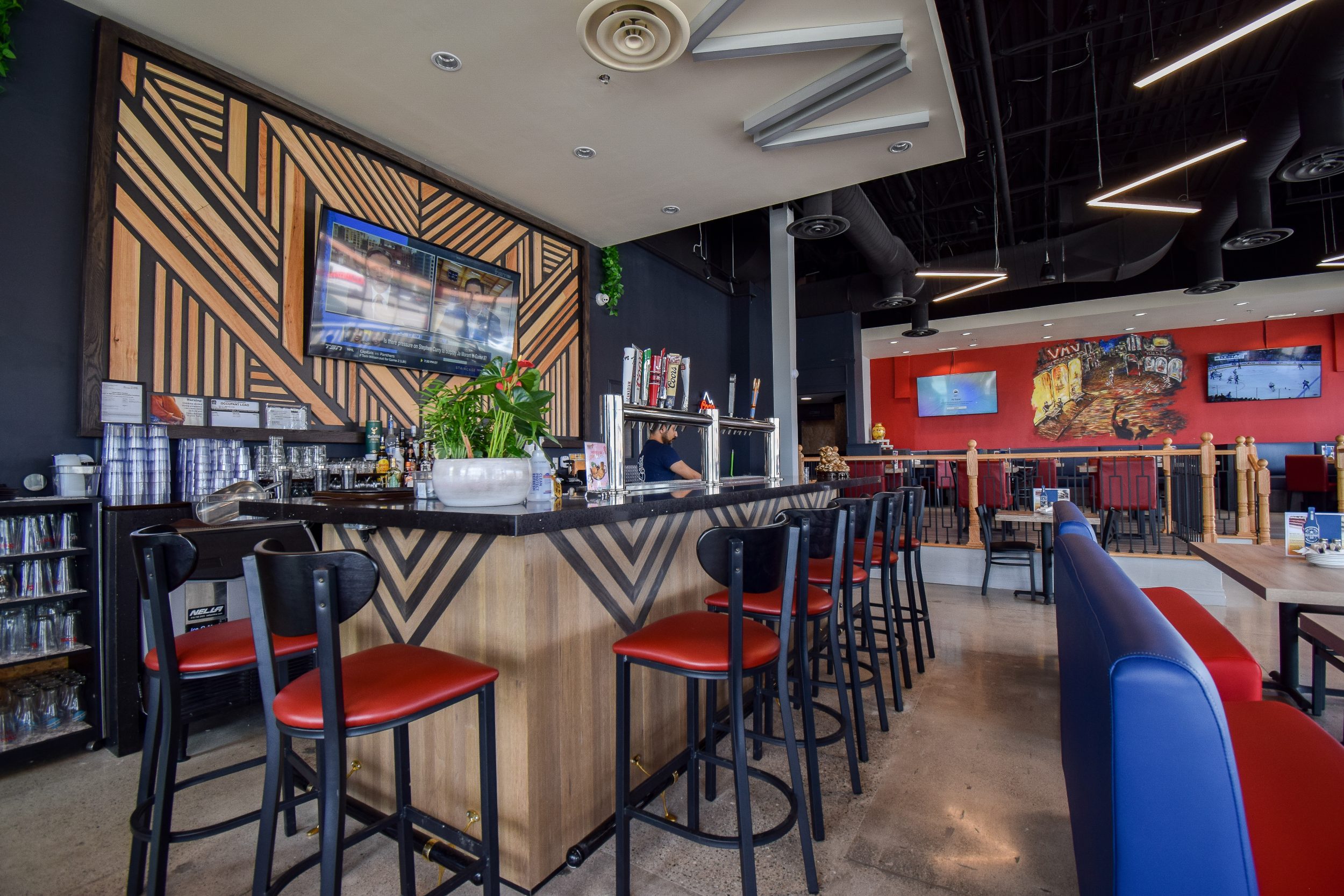 VMV's Bar & Grill - Restaurant Construction Project - GTA General Contractors