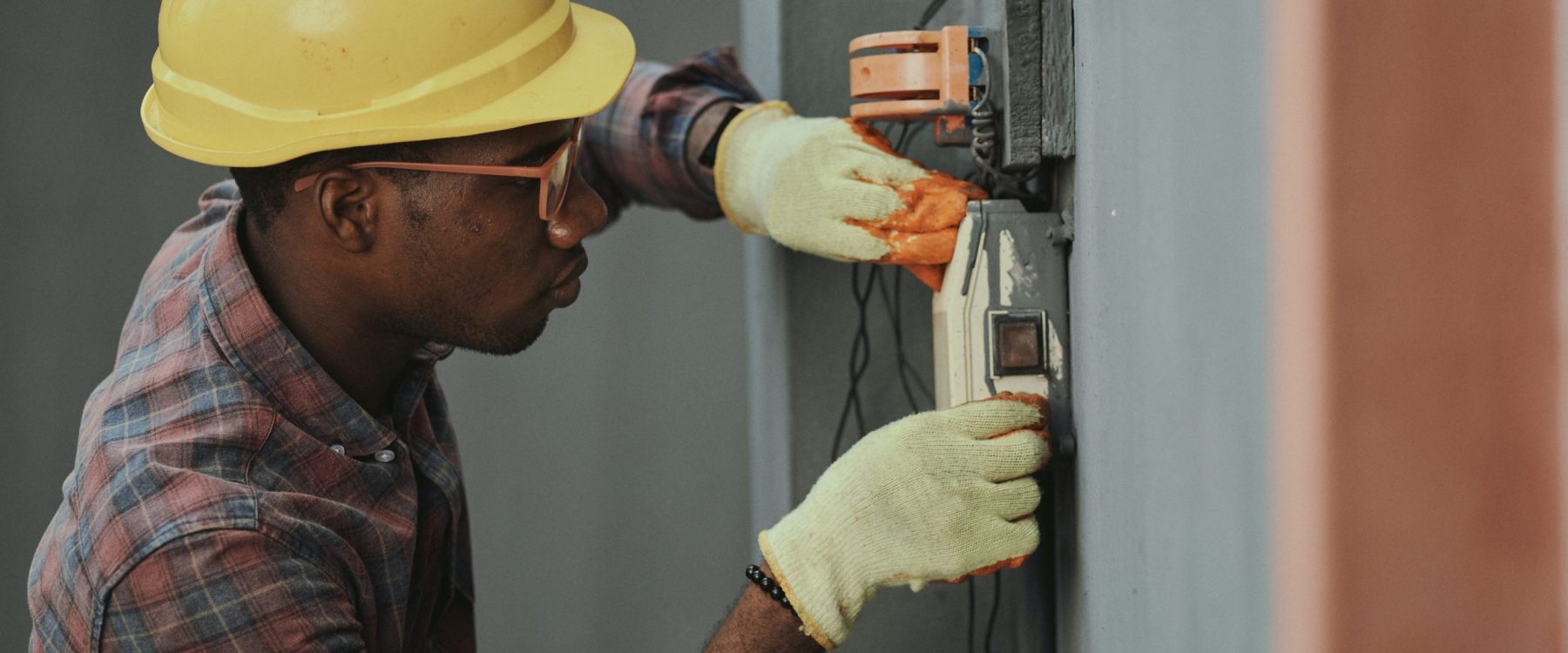What is an O&M Manual in Construction? - GTA General Contractors