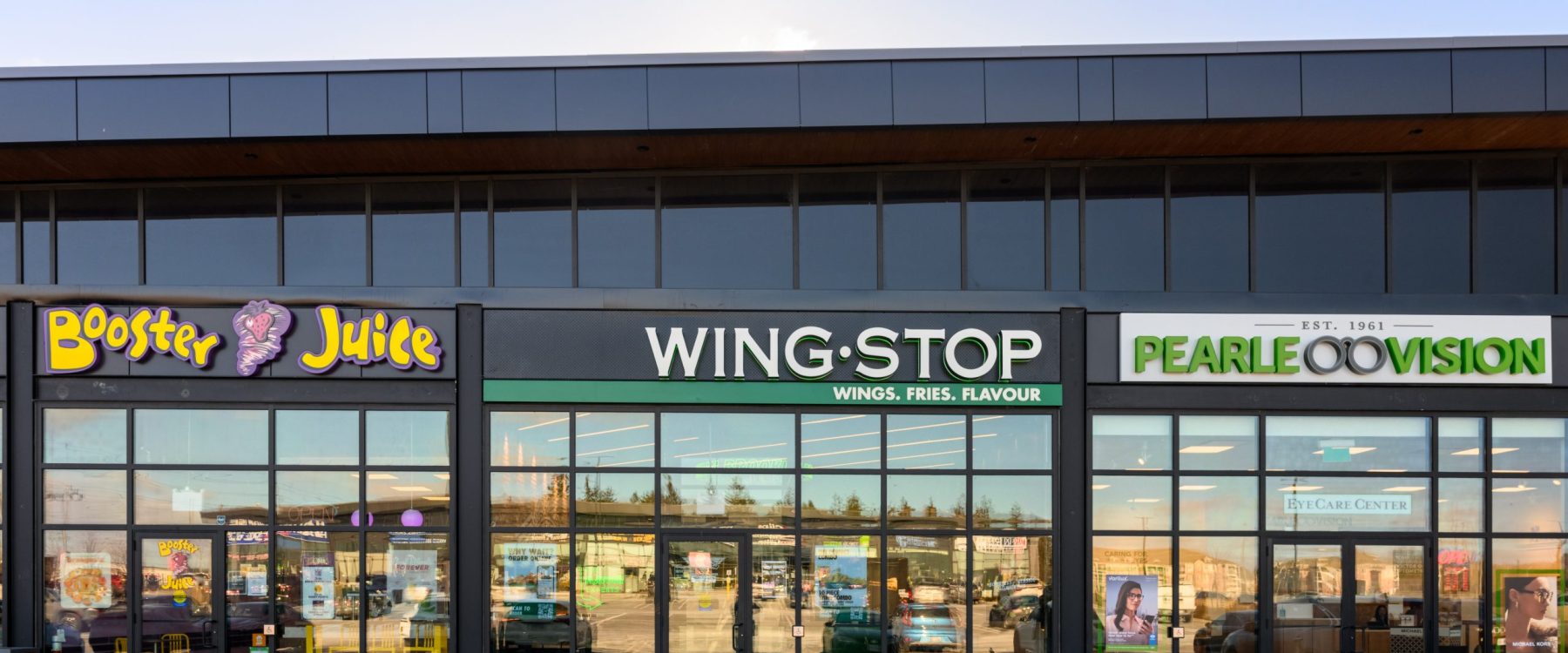 Wingstop - 5530 Baldwin St S, Brooklin, ON L1M 2J7