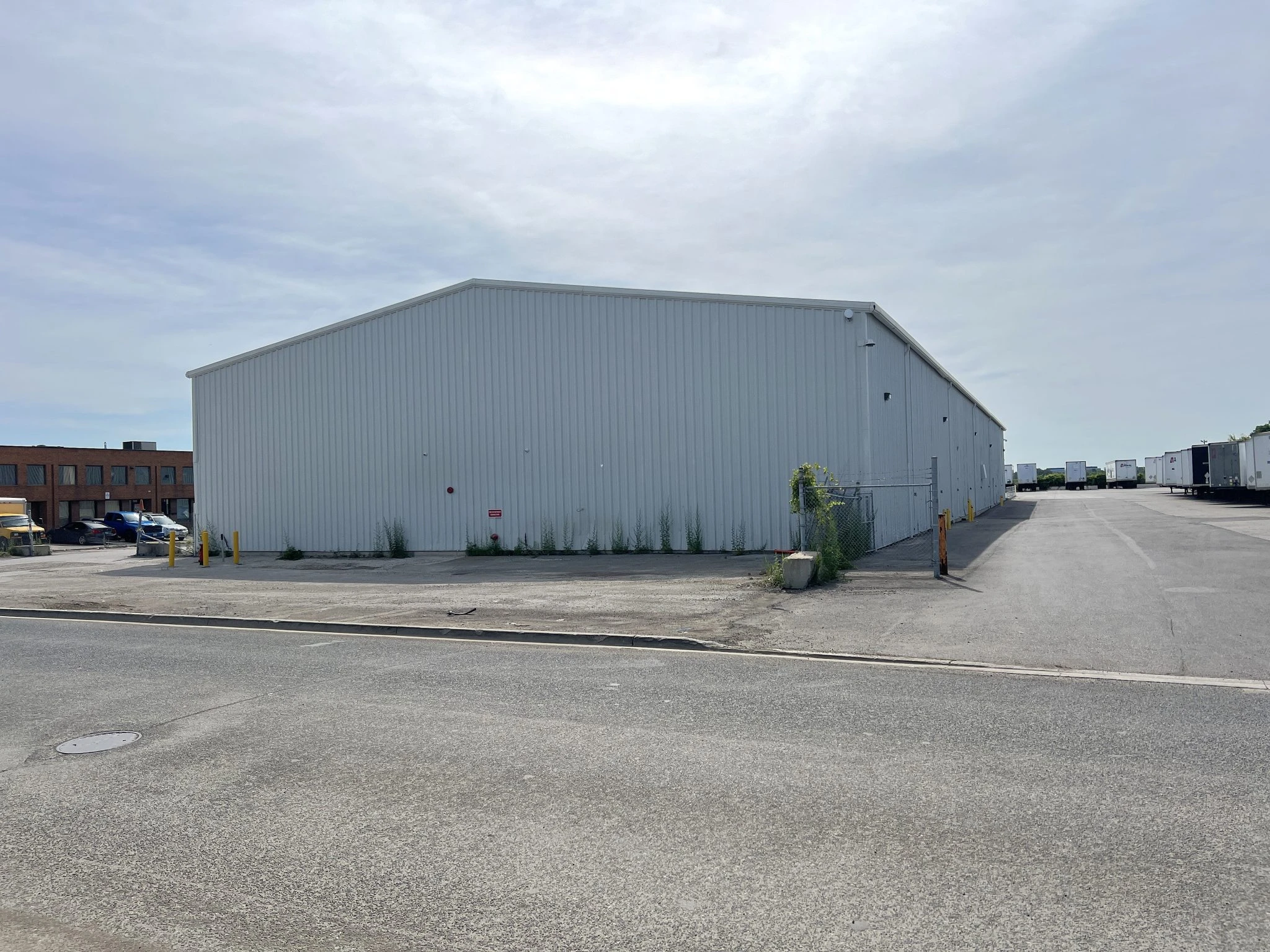 Atlantic Packaging - 1810 Shawson - Mississauga, ON - Industrial Building Construction