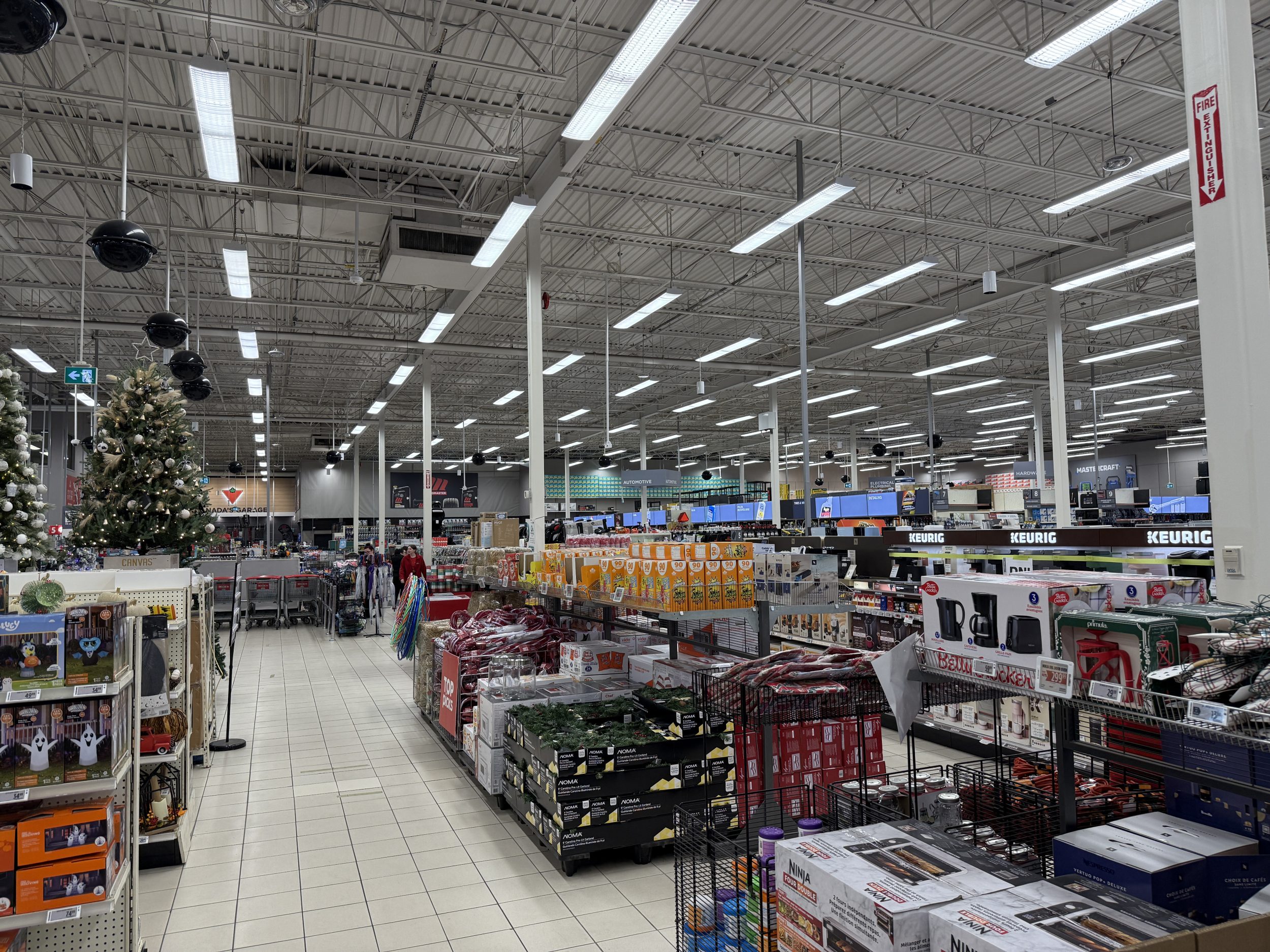 Canadian Tire - Best Retail Construction Company - GTA General Contractors