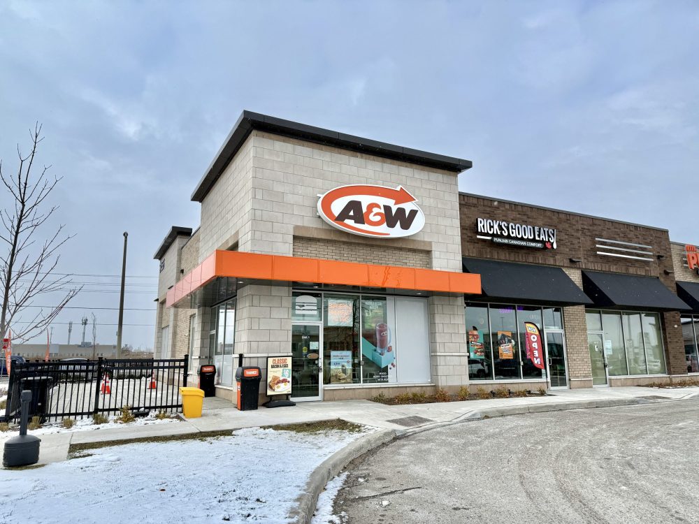 New A&W Fast food Restaurant Building Construction in Toronto, ON Canada for A&W Canada