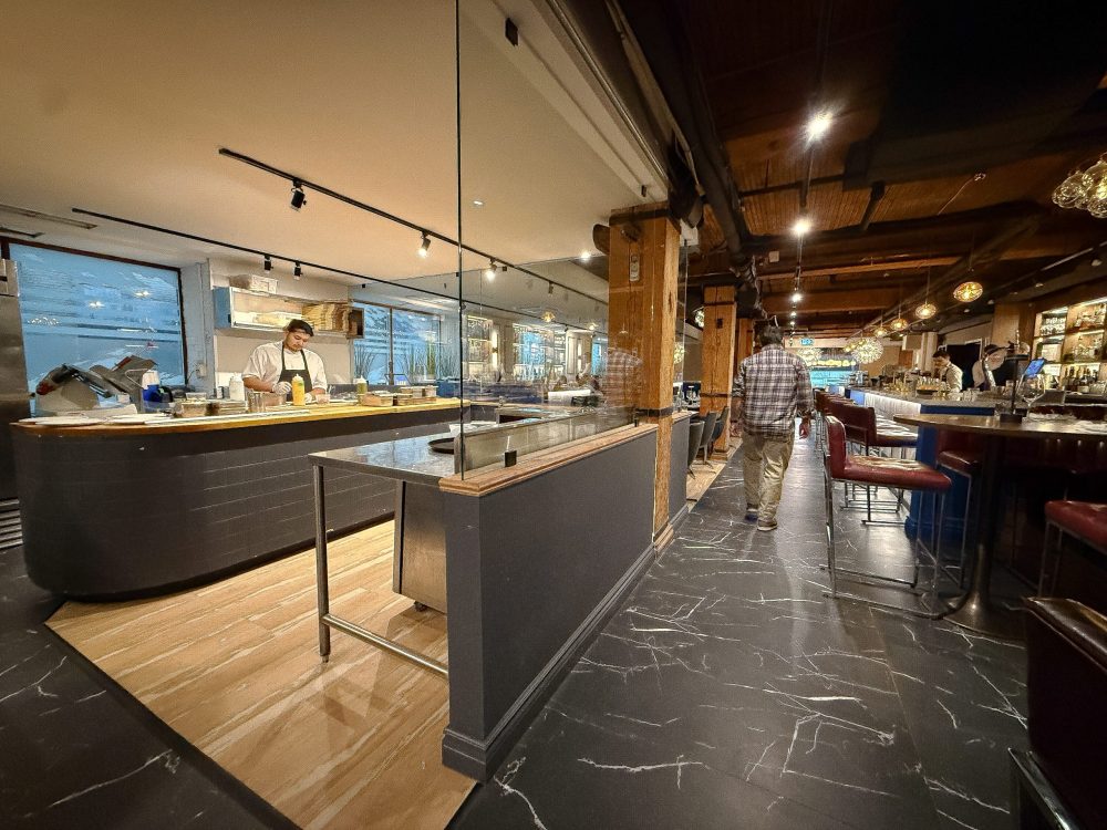 BLU Ristorante - 214 King St W, Toronto, ON-2