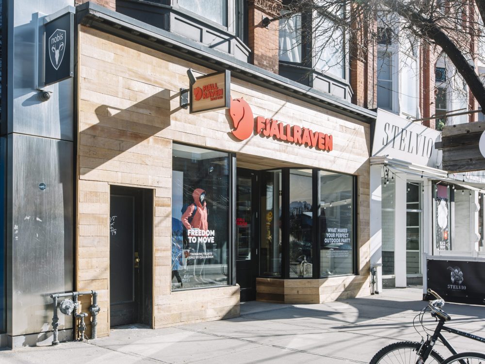 toronto retail construction canada