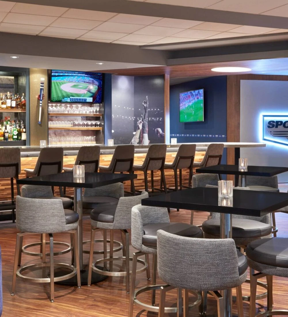 Toronto Sportsnet Grill and Restaurant Commercial Contractors Toronto commercial contractors